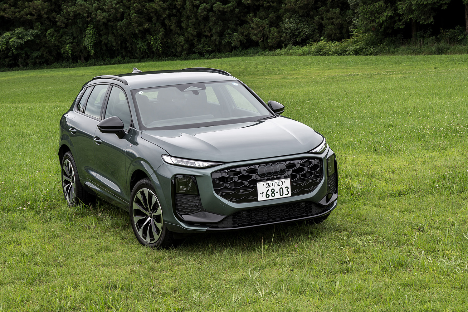 【アウディ Q3 新型試乗】この静粛性とフラットぶりはクラスでも最上位レベルだ