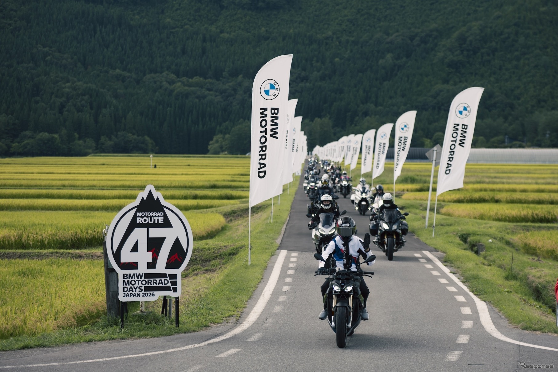 BMWモトラッド、白馬でのファンイベントに4347名が来場…新型『F 450 GS』も披露